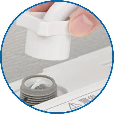 洗濯機からホースを取り外す